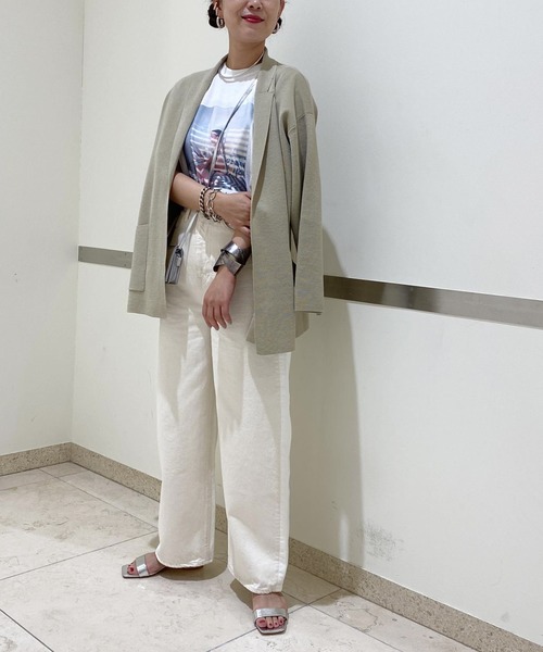 ADAM ET ROPE'（アダムエロペ）の「フォトグラファーＴＥＥ（Tシャツ/カットソー・レディース・ホワイト/ホワイト系その他・FREE）」の16枚目の写真