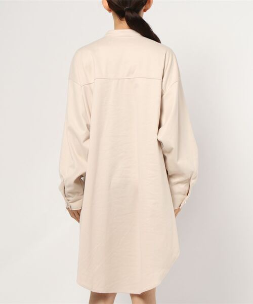 PICCIN(ピッチン)の「パールボタン起毛シャツワンピース(シャツ/ブラウス・レディース・オフホワイト/グレイッシュベージュ・M/L)」の19枚目の写真