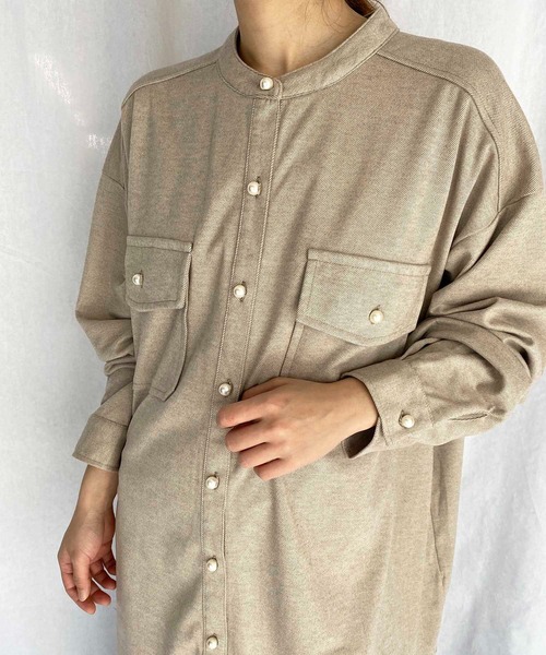 PICCIN(ピッチン)の「パールボタン起毛シャツワンピース(シャツ/ブラウス・レディース・オフホワイト/グレイッシュベージュ・M/L)」の3枚目の写真