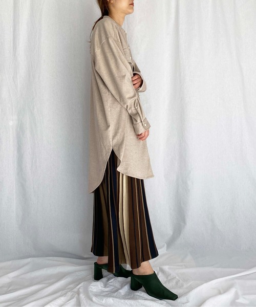 PICCIN(ピッチン)の「パールボタン起毛シャツワンピース(シャツ/ブラウス・レディース・オフホワイト/グレイッシュベージュ・M/L)」の8枚目の写真