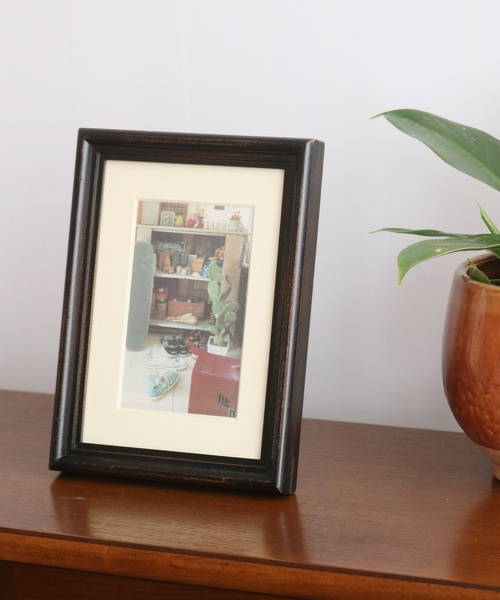 ACME FURNITURE（アクメファニチャー）の「WARNER PHOTO FRAME_L/2L-BK ワーナーフォトフレーム（フォトフレーム・レディース・その他・FREE）」の2枚目の写真