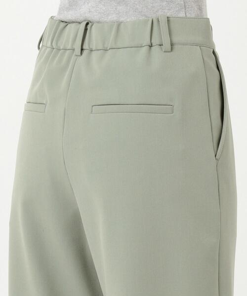 J.PRESS(ジェイプレス)の「【洗える】40/2NEWESTバックピーチ セミワイドパンツ(その他パンツ・レディース・スモーキーグリーン系/ベージュ系/ネイビー系・9/7/11/13)」の11枚目の写真