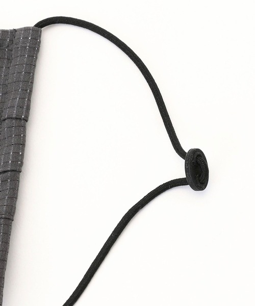 MONSIEUR NICOLE（ムッシュニコル）の「ケース付洗えるサスティナブルマスク（マスク・メンズ・ホワイト/ブラック/グレー・FREE）」の9枚目の写真