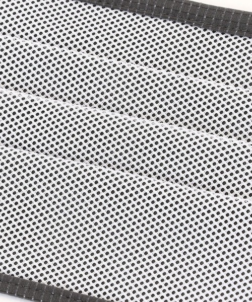 MONSIEUR NICOLE（ムッシュニコル）の「ケース付洗えるサスティナブルマスク（マスク・メンズ・ホワイト/ブラック/グレー・FREE）」の4枚目の写真