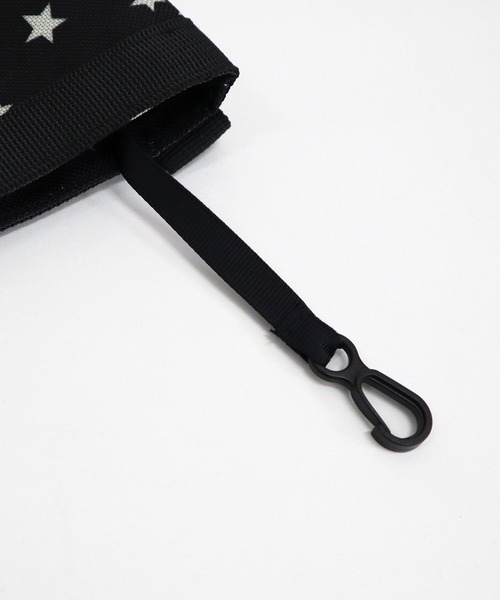 KiU（キウ）の「600D サコッシュ ミニ（ショルダーバッグ・レディース・ブラック/アニマル/ホワイト系その他/ブラック系その他/グレー系その他/その他10/ブラック系その他2/カラフル/ブルー系その他/ブラック系その他3/タイガーカモ/ブラック×カーキ/ブルー系その他2/ベージュ系その他/レオパード・FREE）」の21枚目の写真