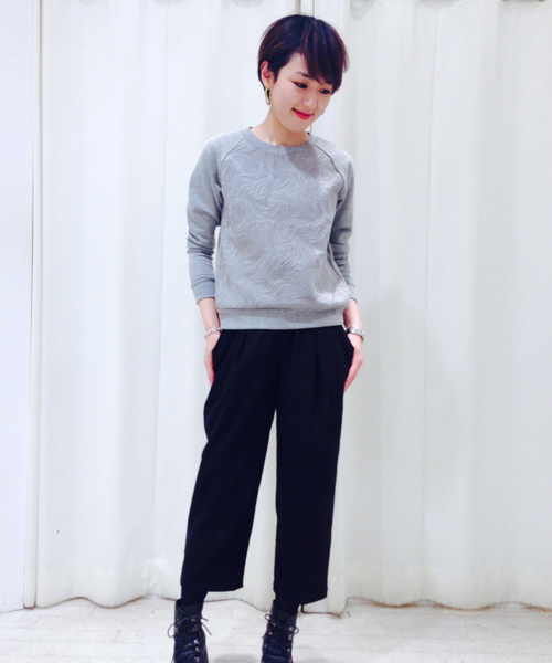 DISCOAT（ディスコート）の「【Discoat】ワイド8分丈パンツ（その他パンツ・レディース・ブラック/その他18/グレー・ﾌﾘ-）」の2枚目の写真