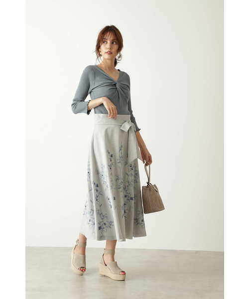 JILL STUART（ジルスチュアート）の「◆ツイストニット（ニット/セーター・レディース・ライトグリーン/ブラック/ホワイト・FREE）」の11枚目の写真