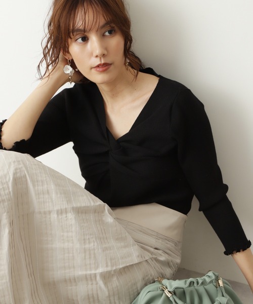 JILL STUART（ジルスチュアート）の「◆ツイストニット（ニット/セーター・レディース・ライトグリーン/ブラック/ホワイト・FREE）」の2枚目の写真