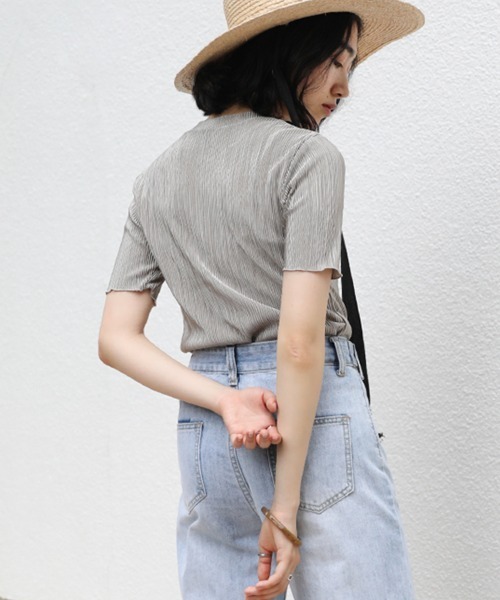 Bab(バブ)の「【WEB限定】セットアップ対応◎シャインプリーツ半袖トップス(シャツ/ブラウス・レディース・アイボリー/グレー系その他/ブラック・38)」の13枚目の写真