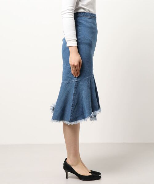 Roomy's（ルーミーズ）の「イレヘムデニムスカート（スカート・レディース・ネイビー・SMALL/MEDIUM）」の2枚目の写真