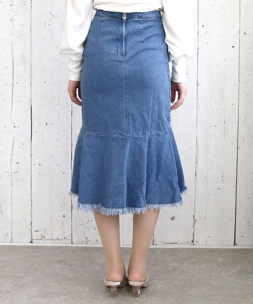 Roomy's（ルーミーズ）の「イレヘムデニムスカート（スカート・レディース・ネイビー・SMALL/MEDIUM）」の9枚目の写真