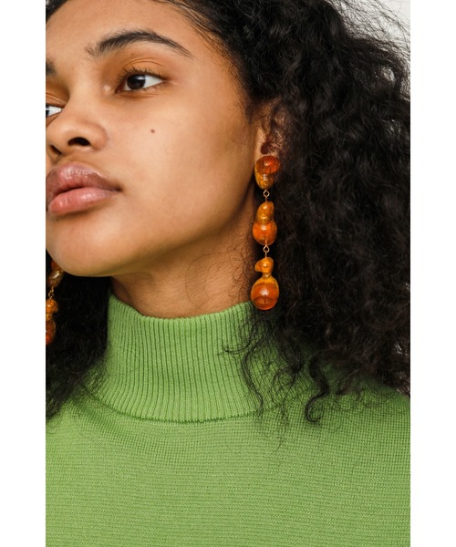 SLY（スライ）の「GLISTENS EARRING イヤリング（イヤリング・レディース・クリア/オレンジ・FREE）」の11枚目の写真