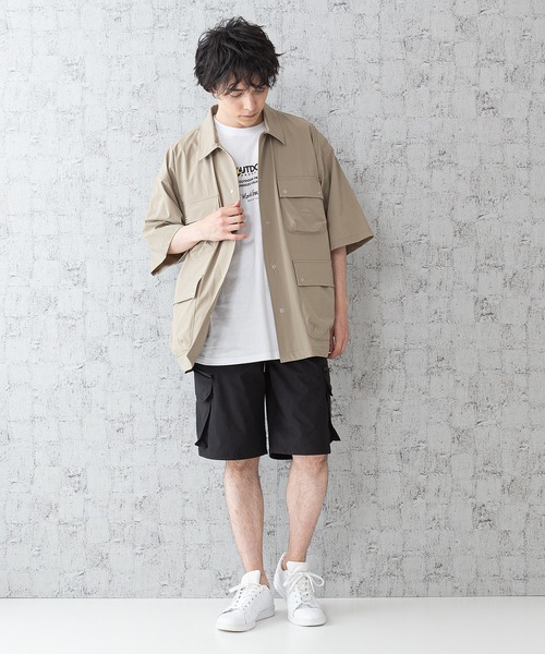 OUTDOOR PRODUCTS APPAREL(アウトドアプロダクツアパレル)の「「着るBAG」シリーズ 7ポケットシャツ リングドットボタン 撥水 ストレッチ 抗UV ビッグシルエット(シャツ/ブラウス・メンズ・ベージュ/ブラック・LARGE/MEDIUM/X-LARGE)」の10枚目の写真