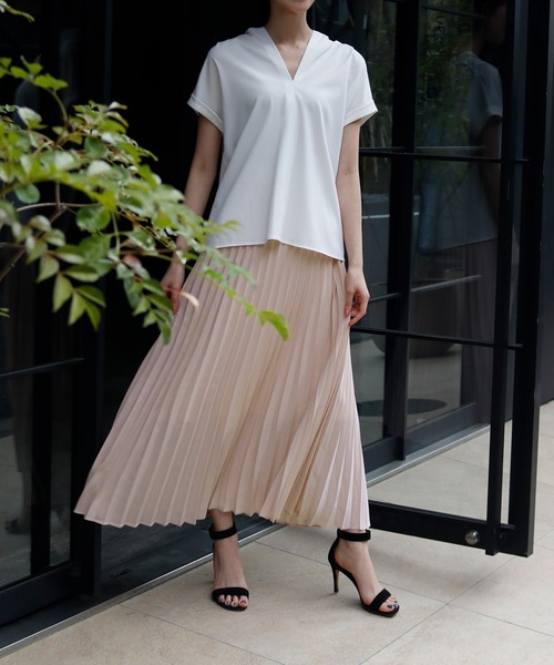サテンロング丈フレアプリーツスカート