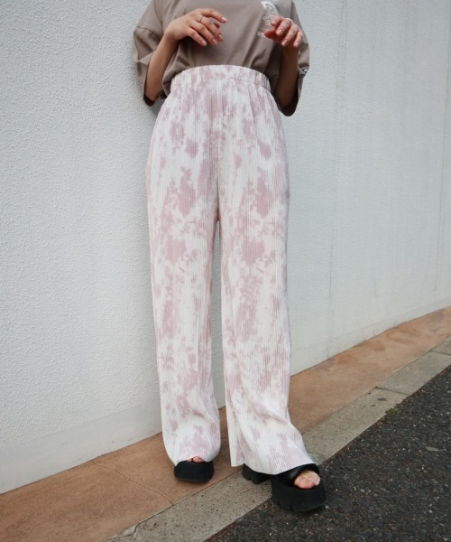 FIG&VIPER(フィグアンドバイパー)の「タイダイプリーツPT(その他パンツ・レディース・ブラック/ピンク/ブルー・FREE)」の9枚目の写真