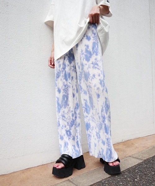 FIG&VIPER(フィグアンドバイパー)の「タイダイプリーツPT(その他パンツ・レディース・ブラック/ピンク/ブルー・FREE)」の18枚目の写真