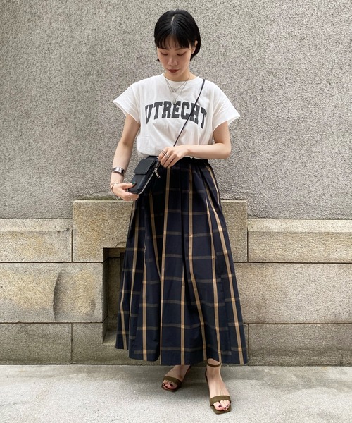 DouDou(ドゥドゥ)の「UTRECHT ロゴT(Tシャツ/カットソー・レディース・オフホワイト/チャコールグレー/ピンク・FREE)」の22枚目の写真