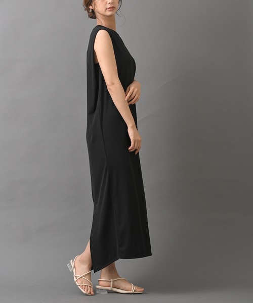 R・P・S pura(アールピーエスピューラ)の「【WEB限定】pura BACKスリットノースリーブワンピース(ワンピース・レディース・ブラック/グリーン/ライトベージュ・フリー)」の5枚目の写真