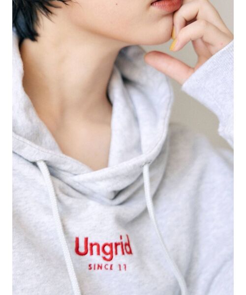 Ungrid（アングリッド）の「【10周年限定】Ungridエンブロイダリーパーカー（パーカー・レディース・オフホワイト/ライトグレー/ブラック・FREE）」の10枚目の写真