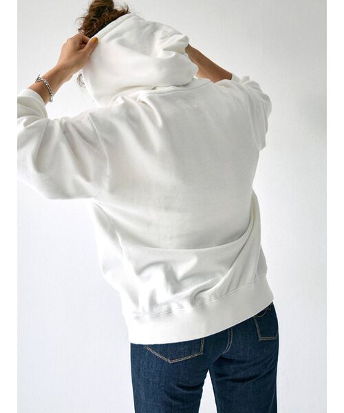 Ungrid（アングリッド）の「【10周年限定】Ungridエンブロイダリーパーカー（パーカー・レディース・オフホワイト/ライトグレー/ブラック・FREE）」の22枚目の写真