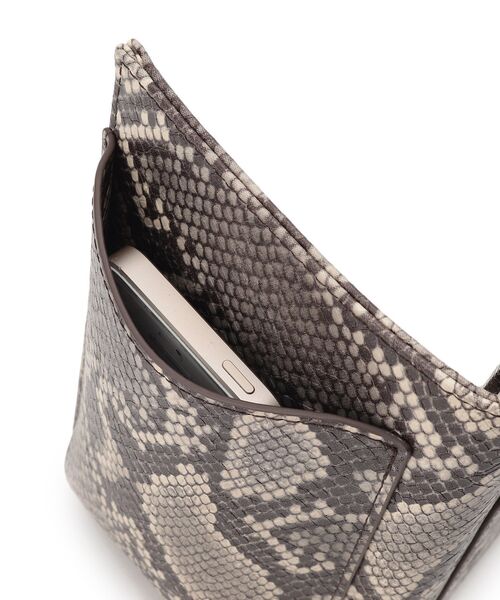 THE SHOP TK （ザ ショップ ティーケー ）の「◆ウォレットスマホミニショルダー（ショルダーバッグ・レディース・ブラック/カーキ/シルバー/ベージュ系4/ブラウン系・99）」の17枚目の写真