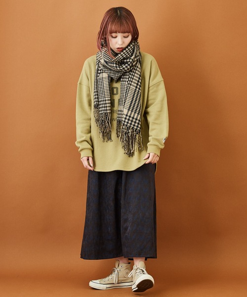 CUBE SUGAR(キューブシュガー)の「チェックストール(ストール/ショール・レディース・ダークブラウン/ブラウン/ネイビー/ブルー/ピンク/ベージュ・M)」の7枚目の写真