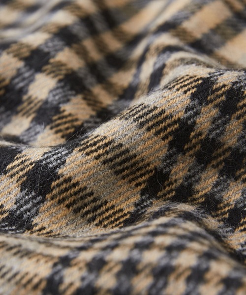 CUBE SUGAR(キューブシュガー)の「チェックストール(ストール/ショール・レディース・ダークブラウン/ブラウン/ネイビー/ブルー/ピンク/ベージュ・M)」の11枚目の写真