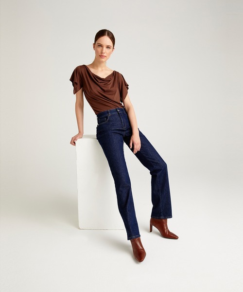 SISLEY(シスレー)の「コットンモダールドレープ半袖Tシャツ・カットソー(Tシャツ/カットソー・レディース・ブラック/ダークブラウン/ライトベージュ・MEDIUM/SMALL/X-SMALL)」の6枚目の写真