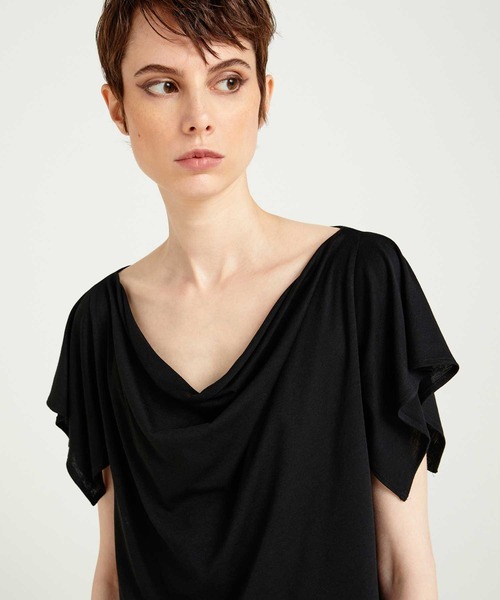 SISLEY(シスレー)の「コットンモダールドレープ半袖Tシャツ・カットソー(Tシャツ/カットソー・レディース・ブラック/ダークブラウン/ライトベージュ・MEDIUM/SMALL/X-SMALL)」の14枚目の写真