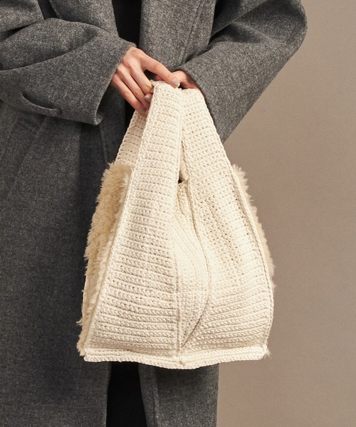 Laugoa（ラウゴア）の「LOWN（トートバッグ・レディース・ブラック/アイボリー・9）」の2枚目の写真