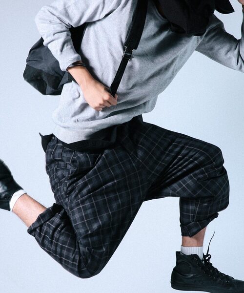 antiqua（アンティカ）の「【tree cafe】サルエルパンツ（その他パンツ・メンズ・ブラウン・L）」の2枚目の写真