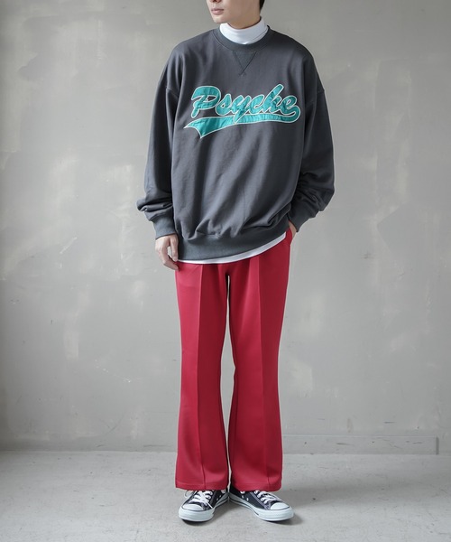 SPINNS（スピンズ）の「【ビッグシルエット】PSYCHEカレッジロゴスウェット（スウェット・メンズ・アッシュグレー/グリーン/スミクロ/ロイヤルブルー/イエロー/オレンジ/ダークグリーン・ONESIZE）」の14枚目の写真