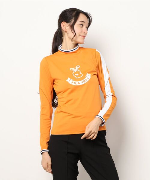 FILA(フィラ)の「【FILA GOLF/フィラゴルフ】フロントロゴ モックネック 袖ライン ストレッチ ロンT/UVカット/保温(Tシャツ/カットソー・レディース・カーキ/イエロー/ホワイト/ライトピンク/ネイビー/オレンジ・M/LL/L)」の6枚目の写真