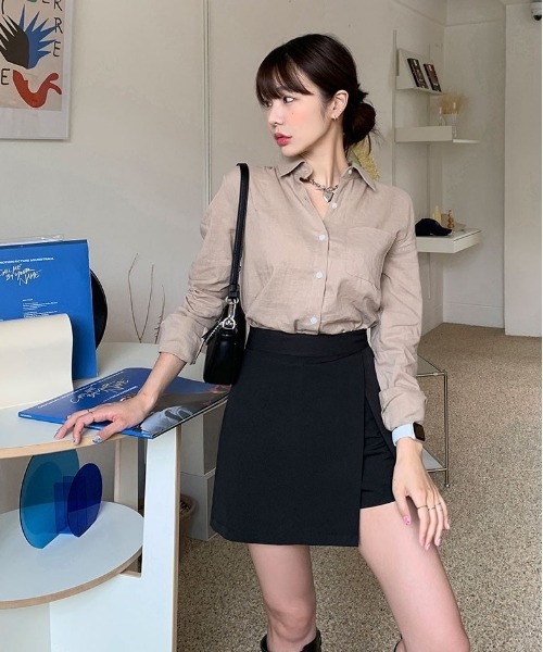 chuu(チュー)の「CHUU スリットミニスカート(スカート・レディース・ブラック・SMALL/MEDIUM)」の10枚目の写真