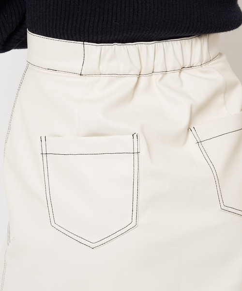 SPIRALGIRL（スパイラルガール）の「合皮ステッチミニスカート（スカート・レディース・ホワイト/ブラック・FREE）」の13枚目の写真