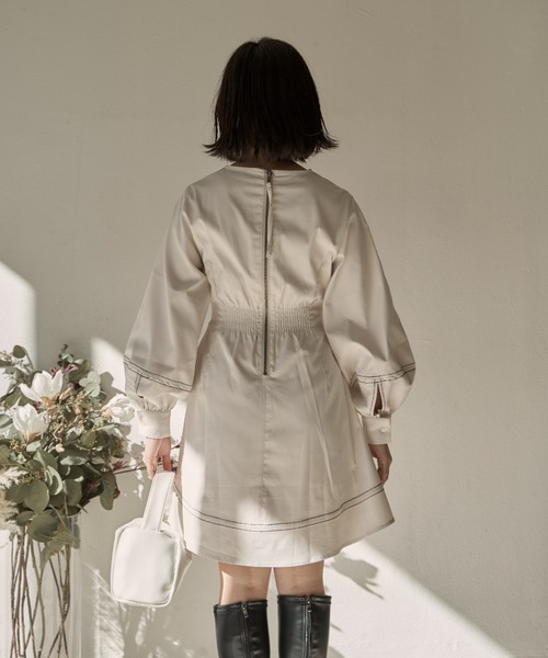 VANNIE U（ヴァニーユー）の「ステッチミニワンピース（ワンピース・レディース・ホワイト/ライトグリーン・FREE）」の5枚目の写真