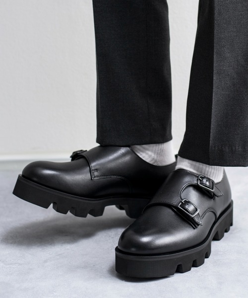 And A（アンドエー）の「PADRONE パドローネ / DOUBLE MONK STRAP with Chunky Sole ダブルモンクストラップシューズ（チャンキーソール） トラックソール / PU8759-2006（ブーツ・メンズ・ブラック・41/42/40）」の11枚目の写真