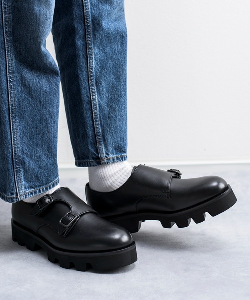 And A（アンドエー）の「PADRONE パドローネ / DOUBLE MONK STRAP with Chunky Sole ダブルモンクストラップシューズ（チャンキーソール） トラックソール / PU8759-2006（ブーツ・メンズ・ブラック・41/42/40）」の21枚目の写真