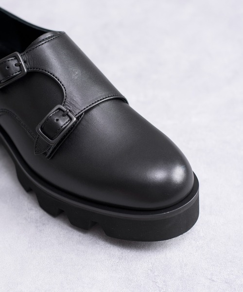 And A（アンドエー）の「PADRONE パドローネ / DOUBLE MONK STRAP with Chunky Sole ダブルモンクストラップシューズ（チャンキーソール） トラックソール / PU8759-2006（ブーツ・メンズ・ブラック・41/42/40）」の8枚目の写真