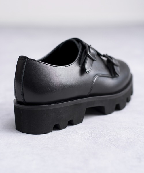 And A（アンドエー）の「PADRONE パドローネ / DOUBLE MONK STRAP with Chunky Sole ダブルモンクストラップシューズ（チャンキーソール） トラックソール / PU8759-2006（ブーツ・メンズ・ブラック・41/42/40）」の15枚目の写真