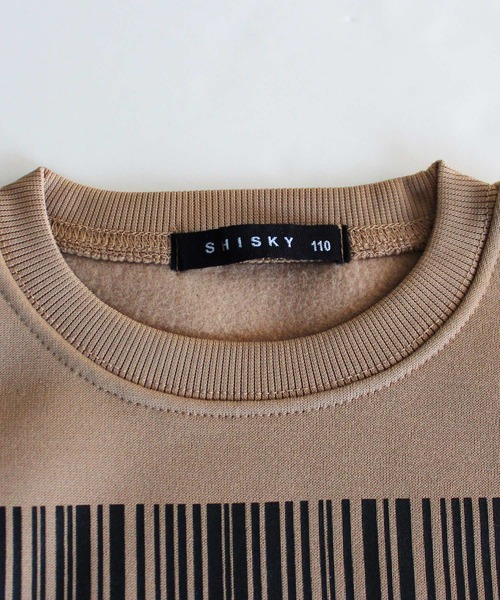 THE CASUAL(カジュアル)の「裏起毛クルーネックプリントトレーナー キッズ(スウェット・キッズ・オフホワイト/モカ/グレー系/ベージュ/ブラック系/ブラック/ネイビー/チャコール/杢グレー/ミント・100cm/120cm/150cm/130cm/110cm/160cm/140cm)」の12枚目の写真