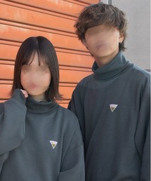 PairPair | 裏起毛ワッペン付きハイネックプルオーバー(ユニセックス)(スウェット)