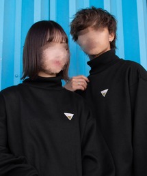 PairPair | 裏起毛ワッペン付きハイネックプルオーバー(ユニセックス)(スウェット)