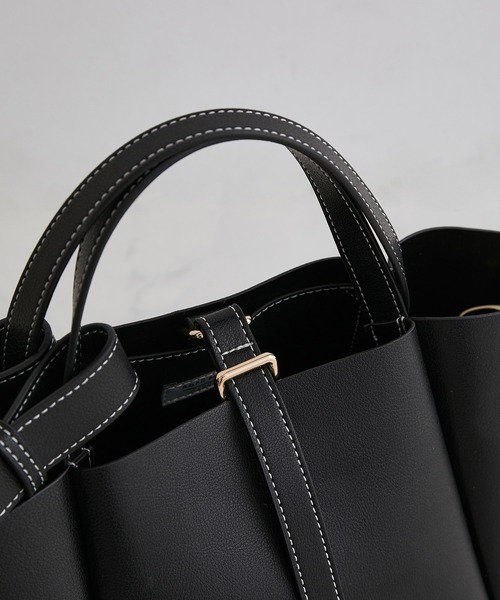 ROPE' PICNIC（ロペピクニック）の「【軽量＆マルチWAY】リングロックミドルバッグ（ショルダーバッグ・レディース・ブラック/ダークグリーン/オフホワイト/サックスブルー/グレー系その他/ピンク系その他2・FREE）」の10枚目の写真