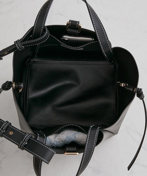 ROPE' PICNIC（ロペピクニック）の「【軽量＆マルチWAY】リングロックミドルバッグ（ショルダーバッグ・レディース・ブラック/ダークグリーン/オフホワイト/サックスブルー/グレー系その他/ピンク系その他2・FREE）」の13枚目の写真
