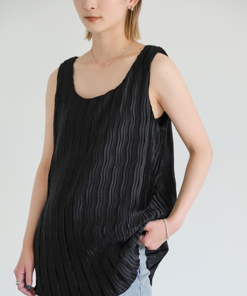 select MOCA（セレクトモカ）の「ノースリーブクリンクルセットアップ（セットアップ・レディース・ブラック/ブルー/グレイッシュベージュ・FREE）」の16枚目の写真