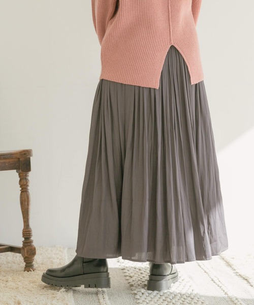 ITEMS URBANRESEARCH（アイテムズ アーバンリサーチ）の「チンツフレアスカート（スカート・レディース・チャコールグレー/ベージュ/グリーン・FREE）」の2枚目の写真