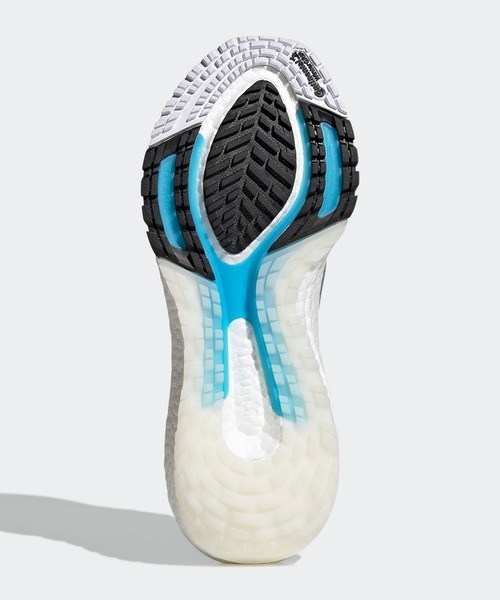 adidas（アディダス）の「ウルトラブースト 22 COLD. RDY [ULTRABOOST 22 COLD.RDY] アディダス（スニーカー・メンズ・グレー系その他・24.5cm/25.5cm/26.5cm/27.5cm/28.5cm/24.0cm/25.0cm/26.0cm/27.0cm/28.0cm/29.0cm/23.0cm）」の5枚目の写真