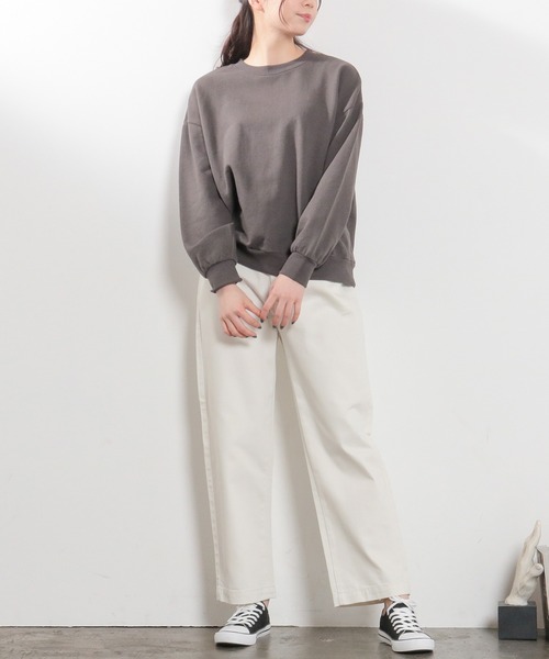 Honeys（ハニーズ）の「デニムストレートパンツ（デニムパンツ・レディース・インディゴブルー/ブルー/アイボリー/モカ/グリーン系その他・SS/S/M/L）」の8枚目の写真