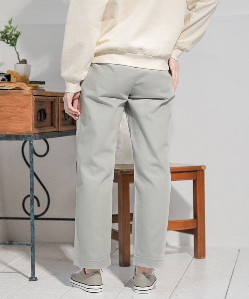 Honeys（ハニーズ）の「デニムストレートパンツ（デニムパンツ・レディース・インディゴブルー/ブルー/アイボリー/モカ/グリーン系その他・SS/S/M/L）」の18枚目の写真